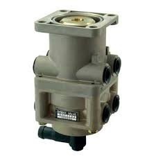 Foot Brake Valve
replaces Wabco: 461 315 008 0